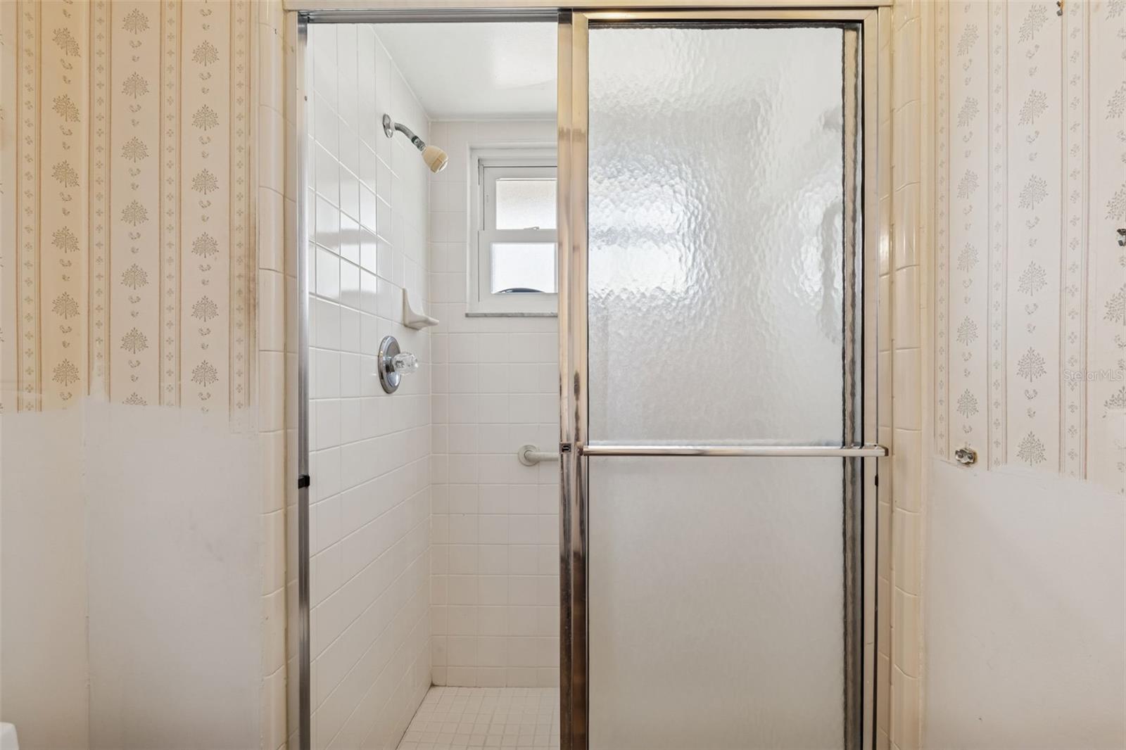 Image 55 of 89 For 2027 Park Street N