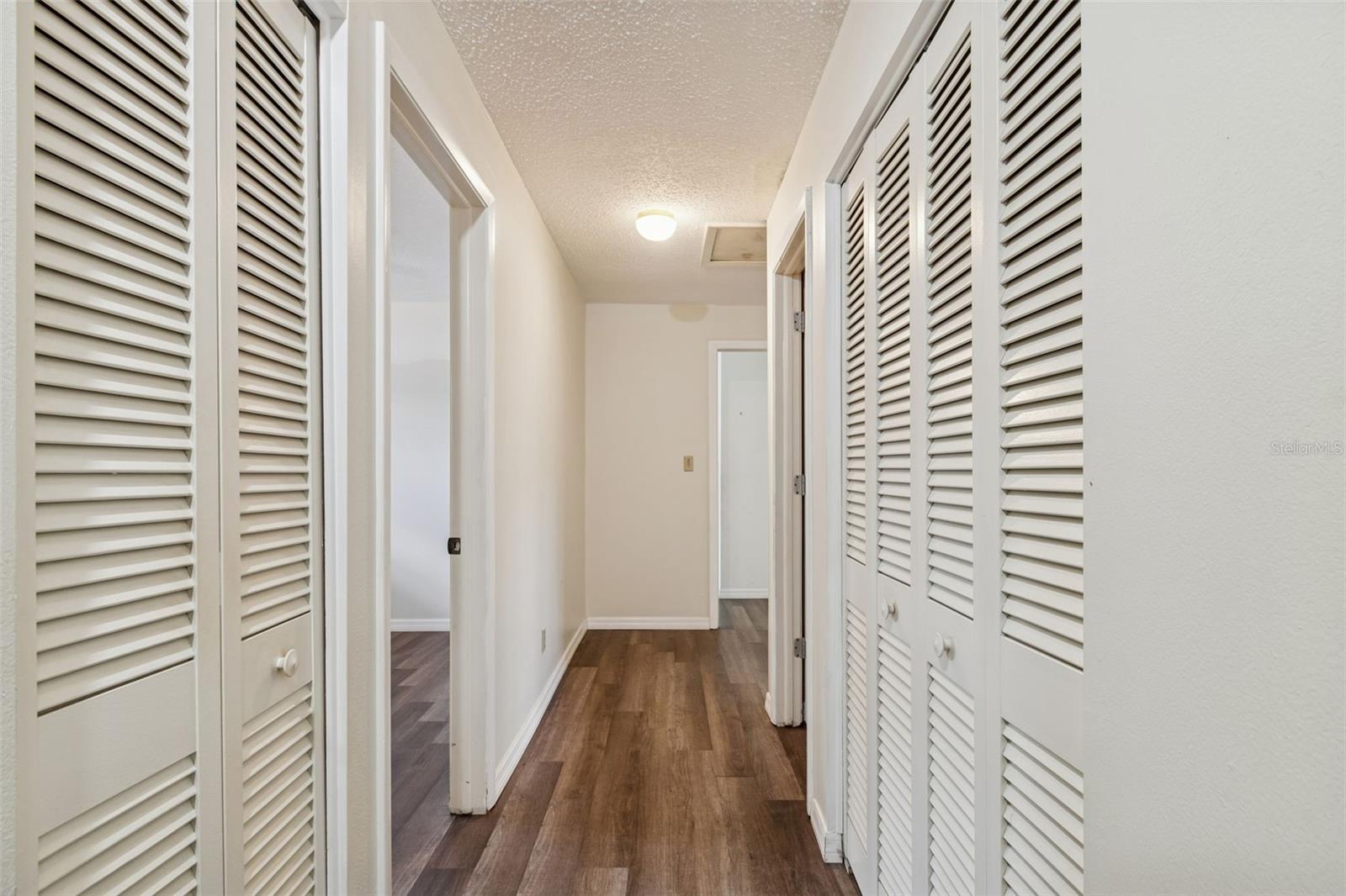 Image 56 of 89 For 2027 Park Street N