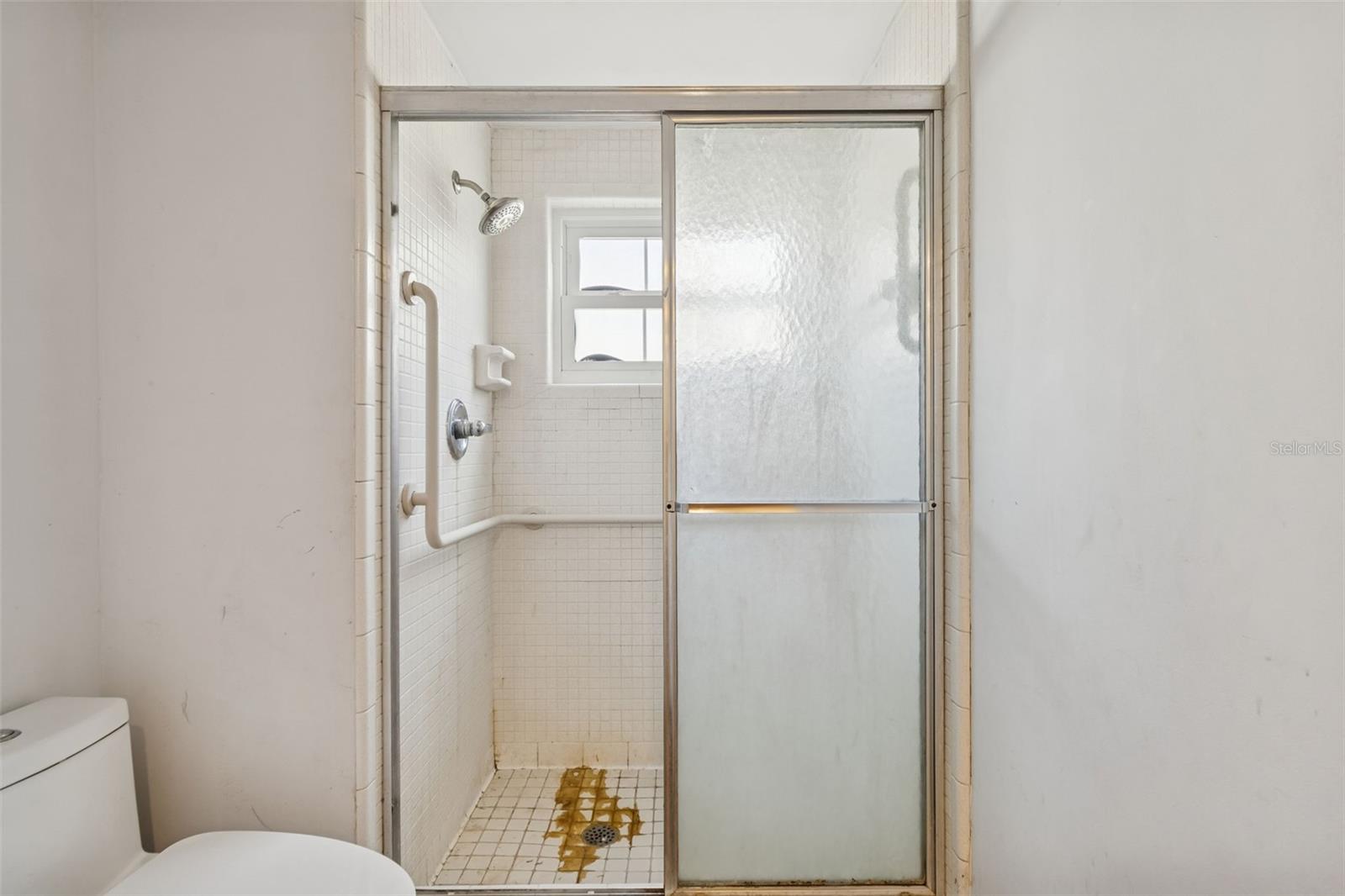 Image 76 of 89 For 2027 Park Street N