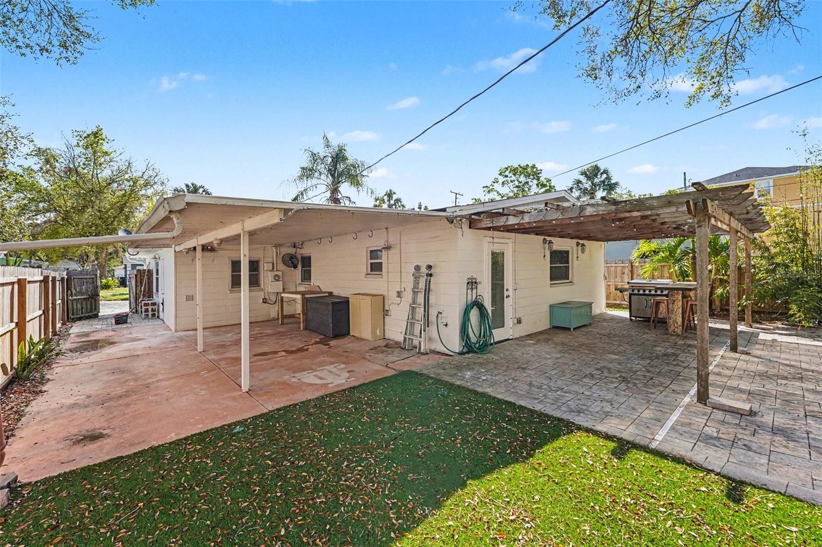 Image 28 of 32 For 318 Bath Street