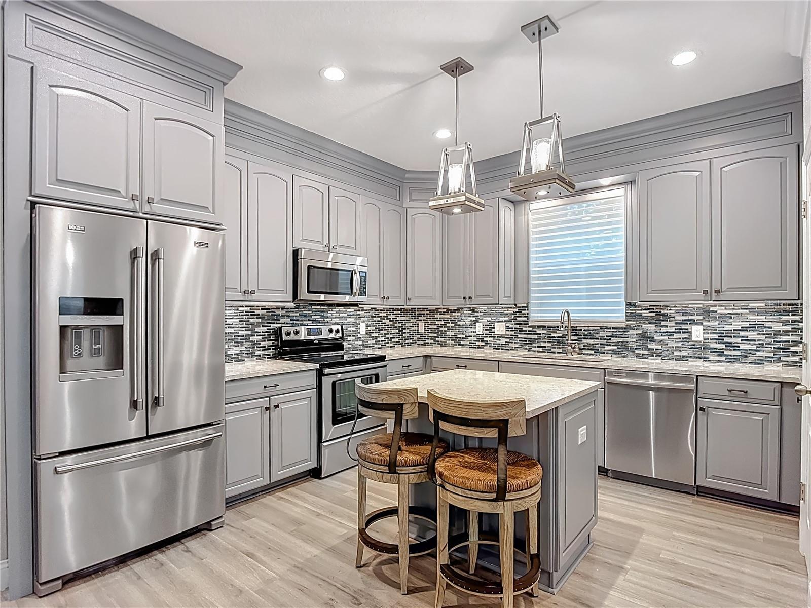 Image 10 of 35 For 12516 Streamdale Drive