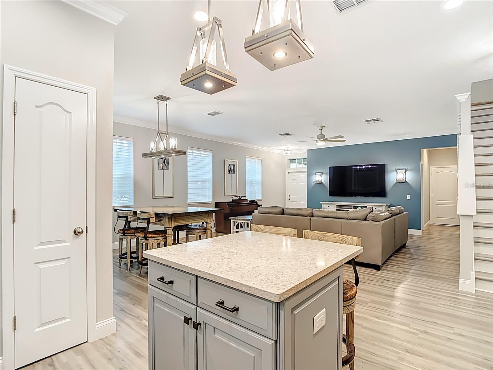 Image 15 of 35 For 12516 Streamdale Drive