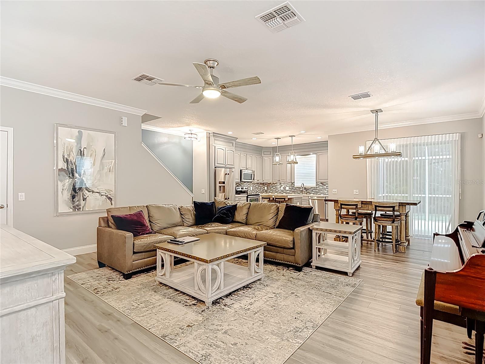 Image 5 of 35 For 12516 Streamdale Drive