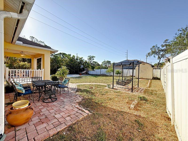 Image 43 of 49 For 2402 Dryer Avenue