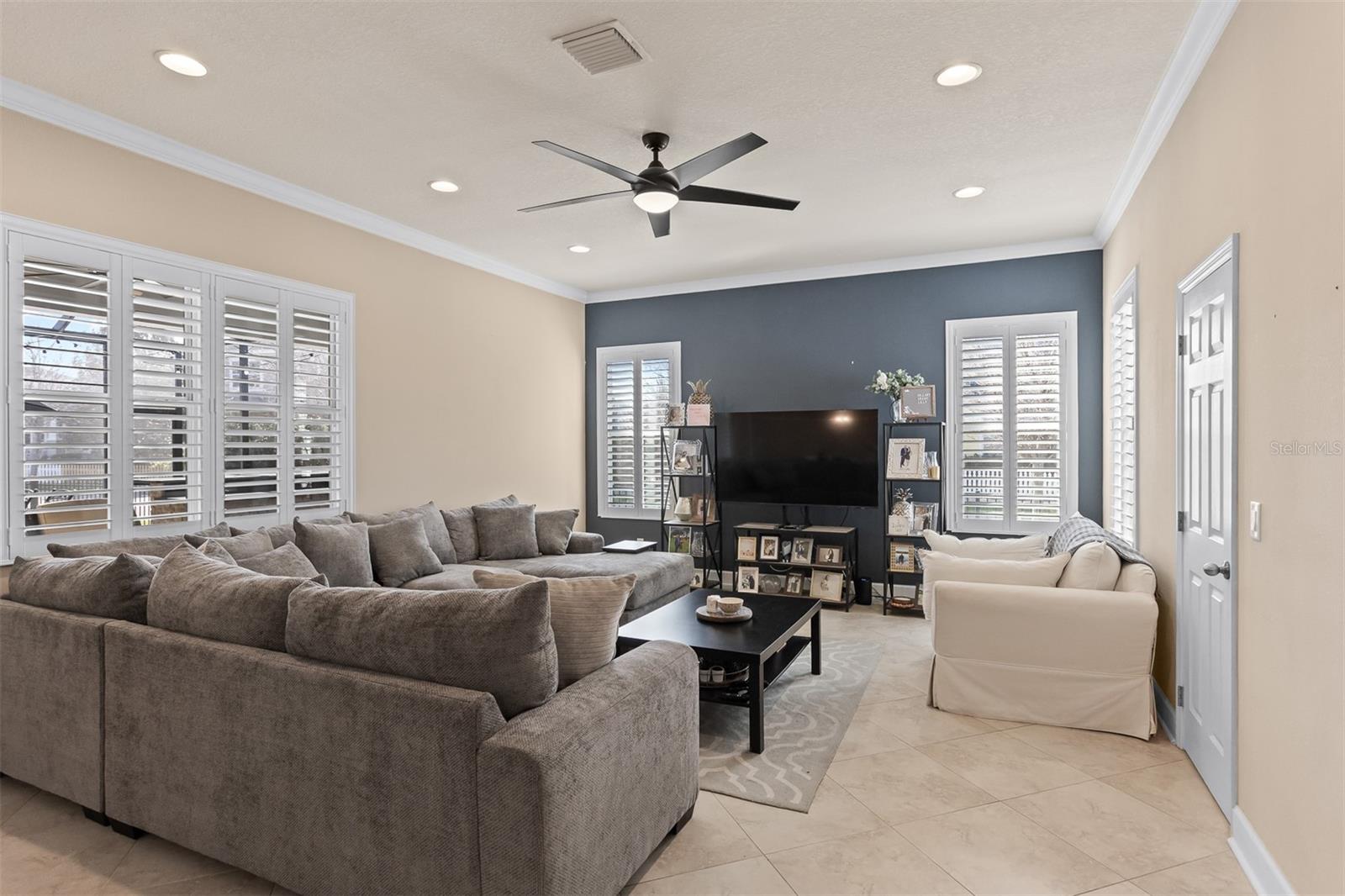 Image 17 of 73 For 11143 Winthrop Lake Drive