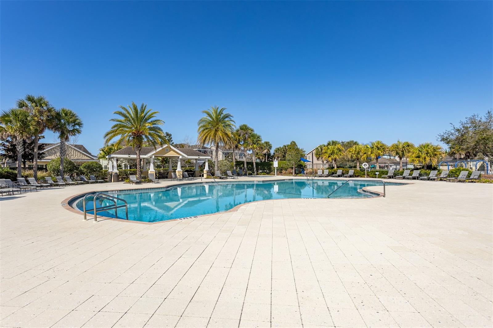 Image 59 of 73 For 11143 Winthrop Lake Drive