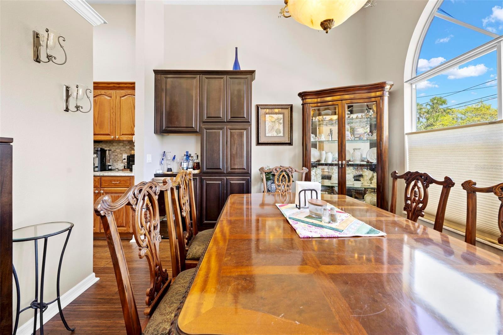 Image 18 of 61 For 8601 Old Post Road