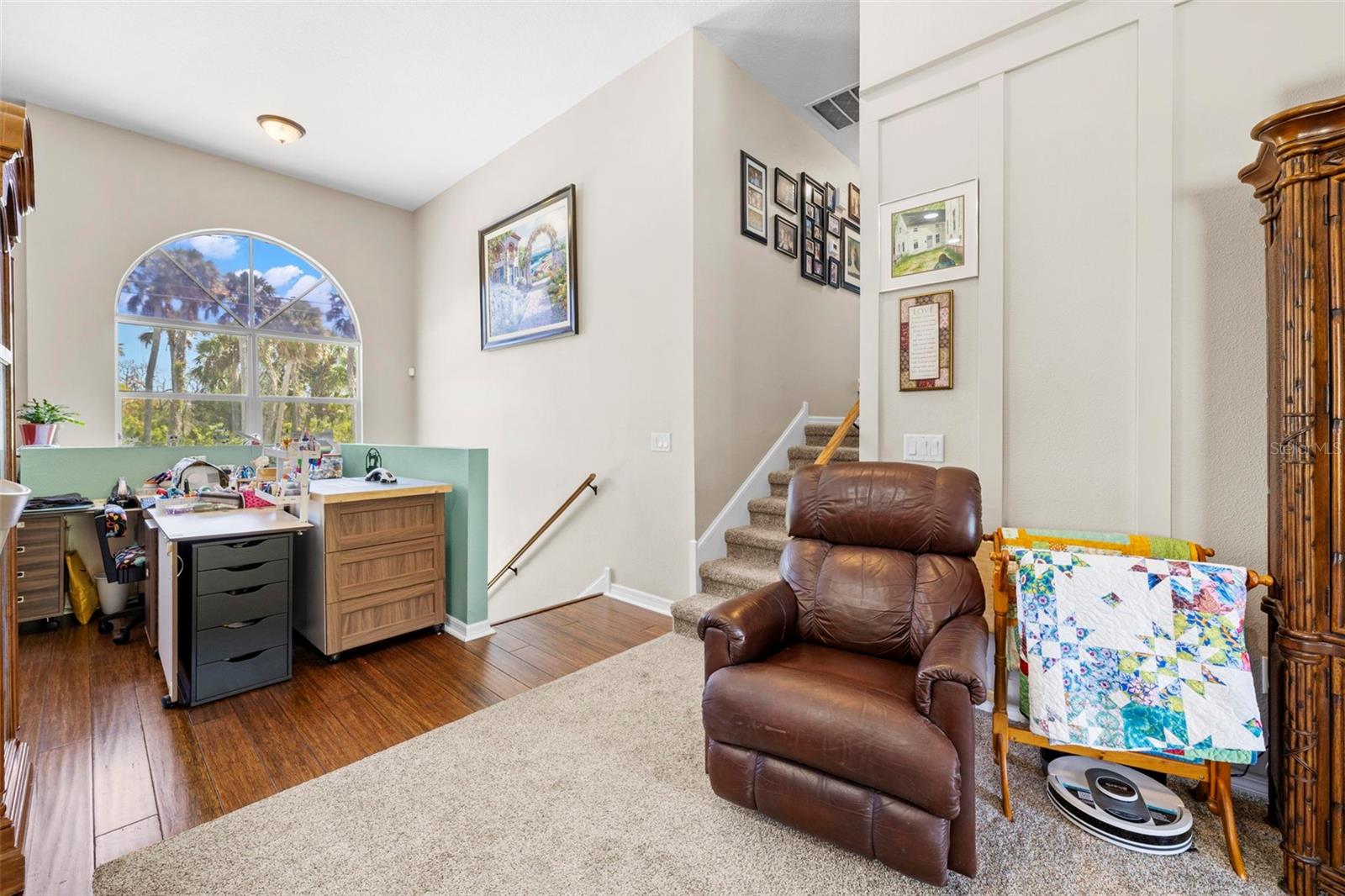 Image 28 of 61 For 8601 Old Post Road