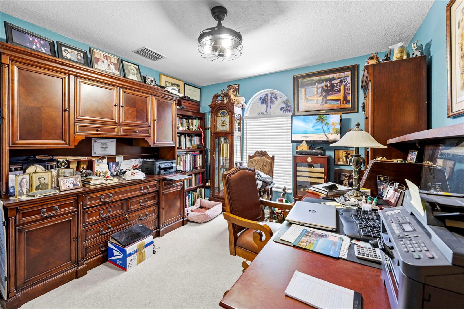 Image 32 of 61 For 8601 Old Post Road