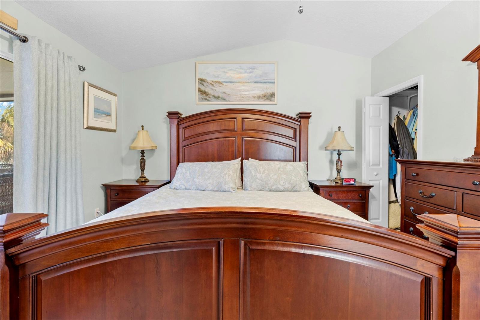 Image 42 of 61 For 8601 Old Post Road