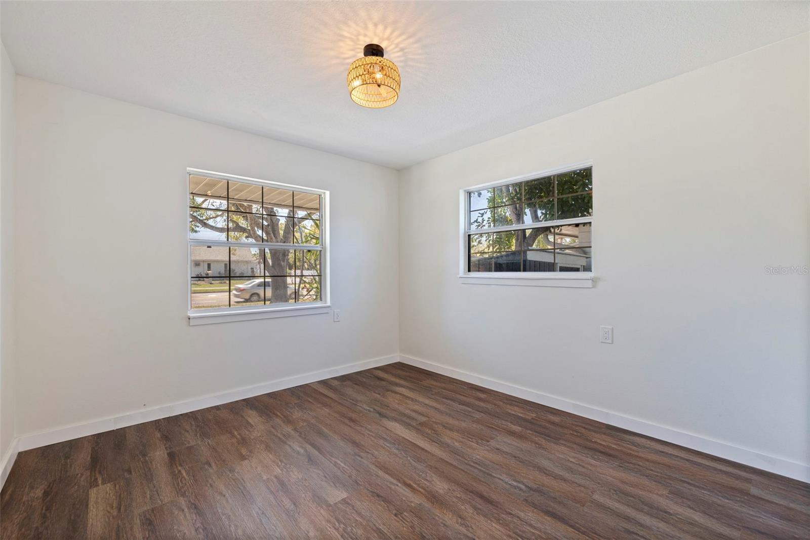 Image 16 of 48 For 737 62nd Avenue N