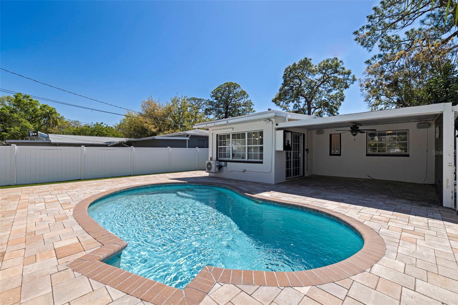 Image 28 of 48 For 737 62nd Avenue N