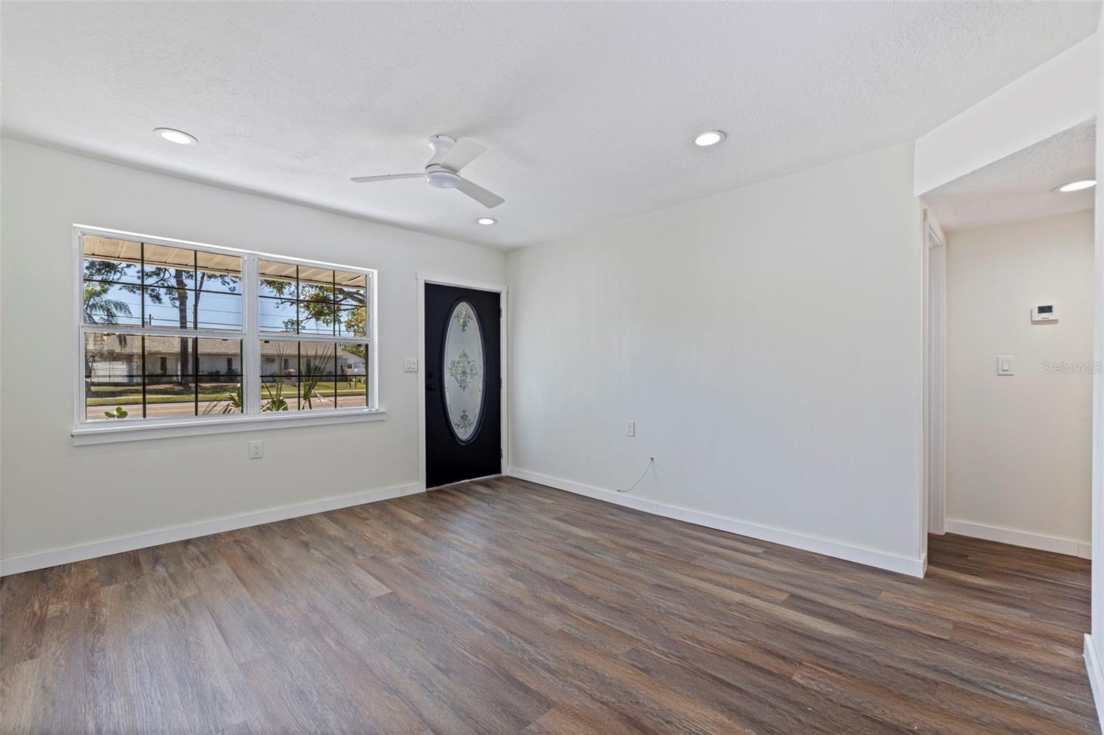 Image 5 of 48 For 737 62nd Avenue N