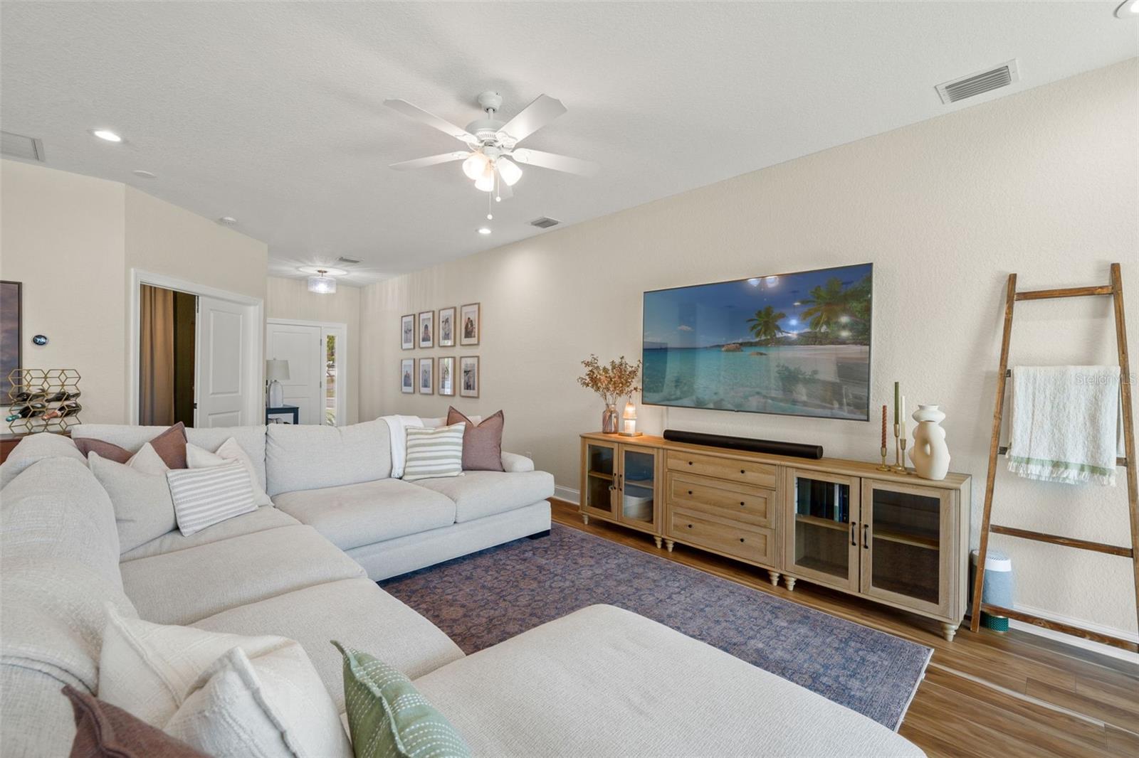 Image 13 of 51 For 5210 94th Avenue N