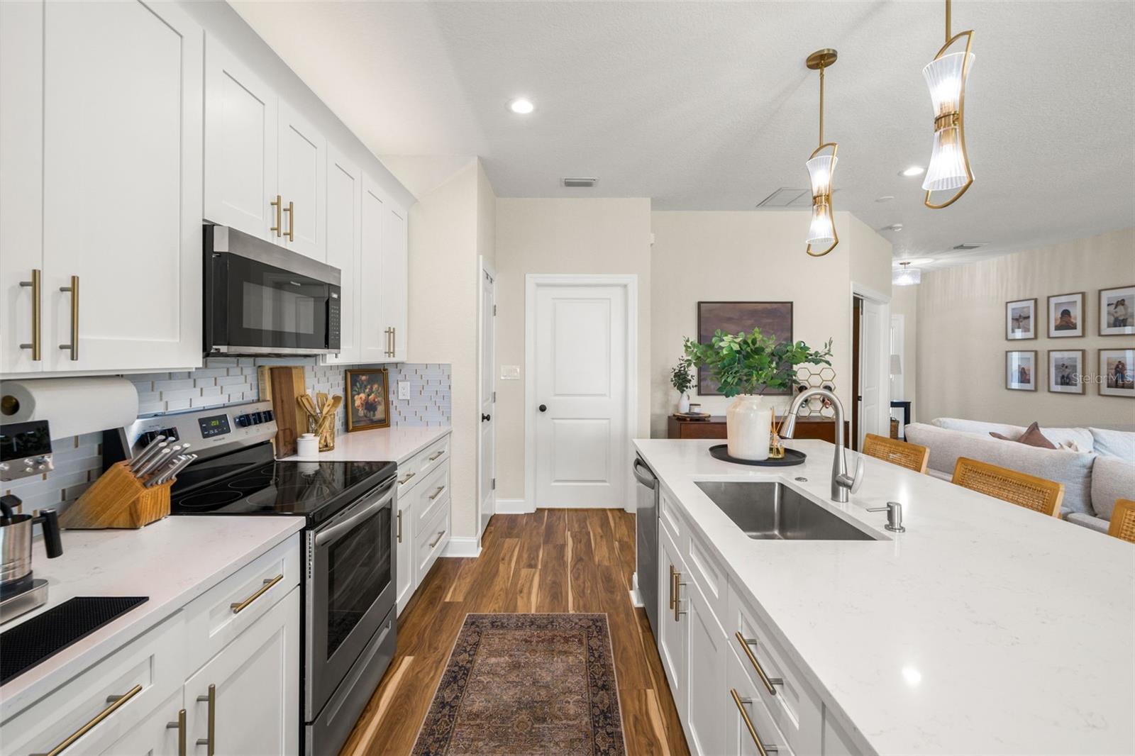 Image 15 of 51 For 5210 94th Avenue N