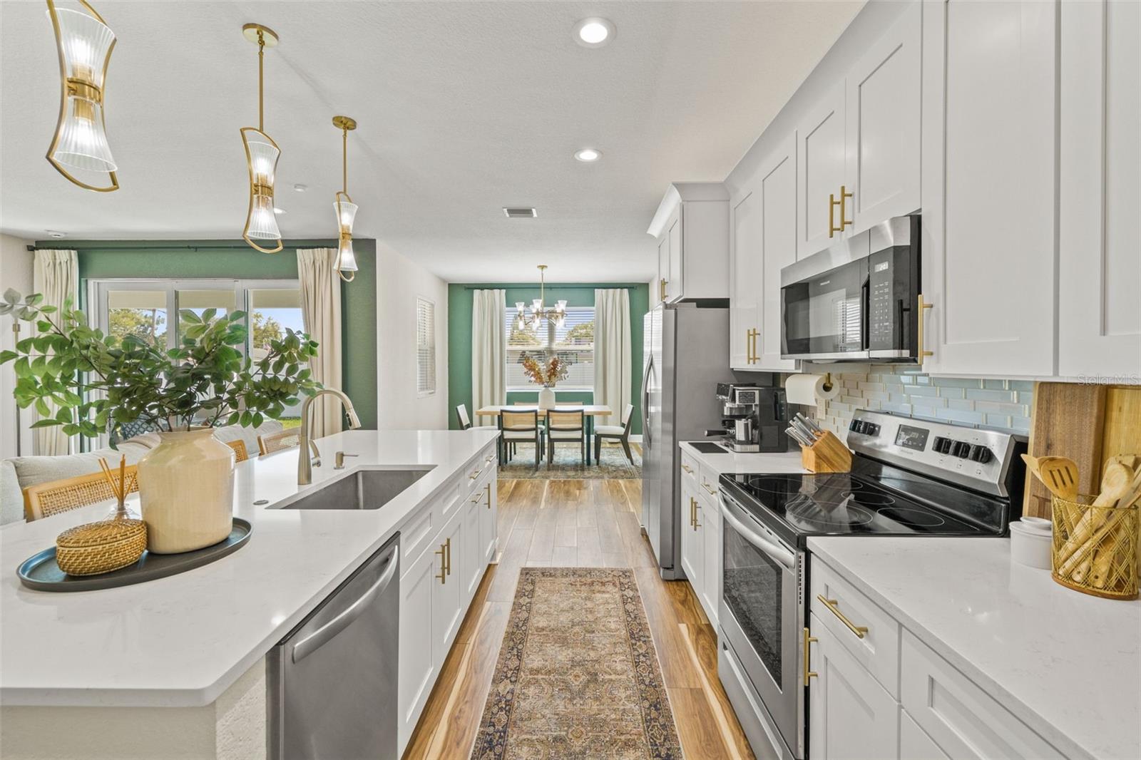 Image 16 of 51 For 5210 94th Avenue N