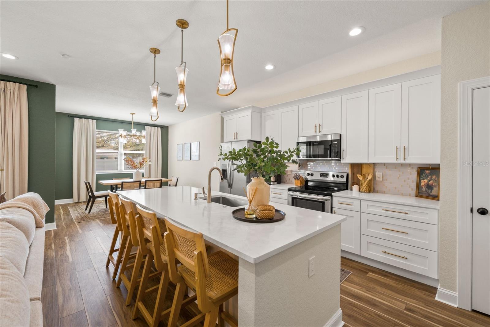 Image 17 of 51 For 5210 94th Avenue N