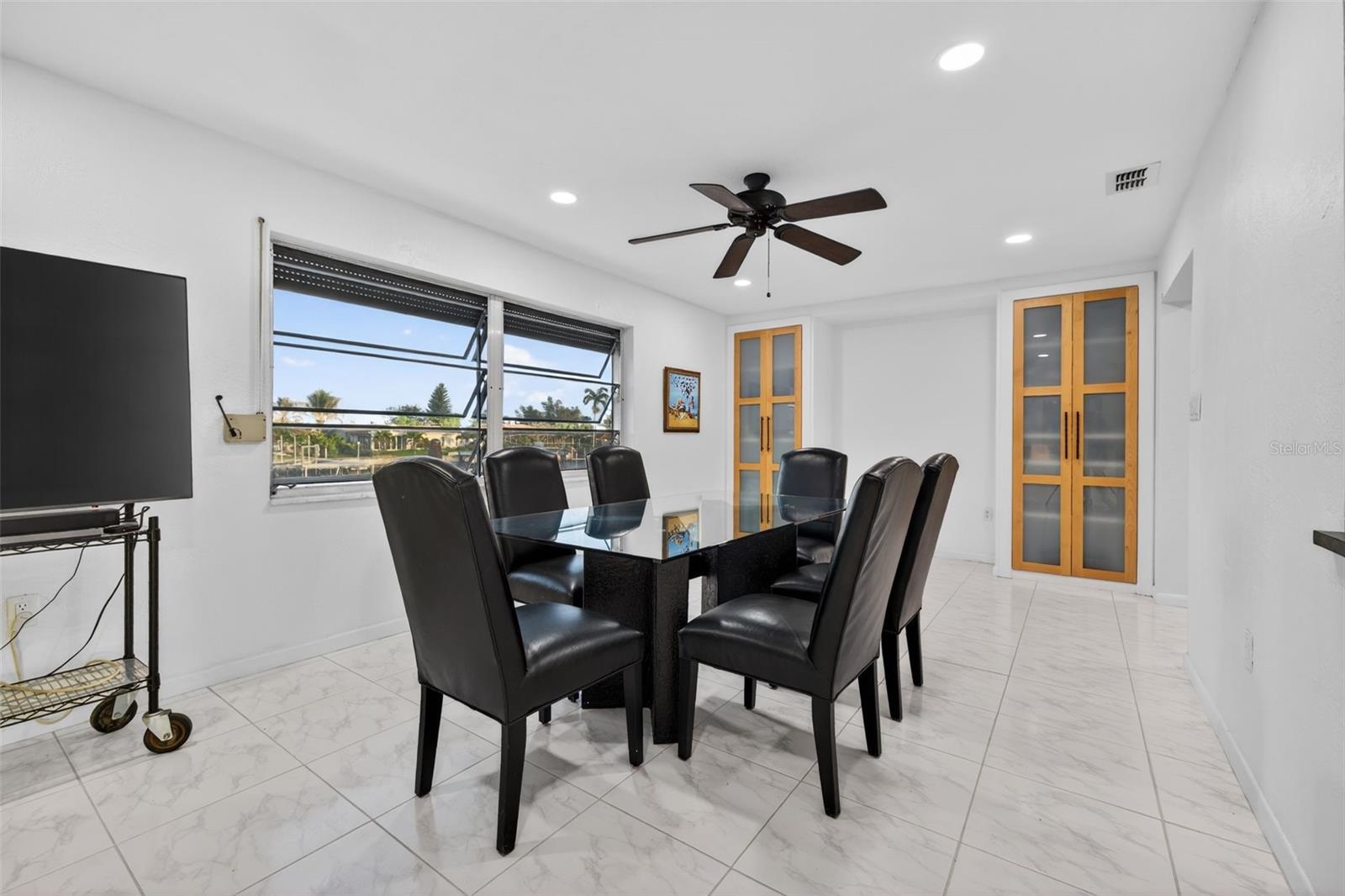 Image 18 of 42 For 4380 44th Street S