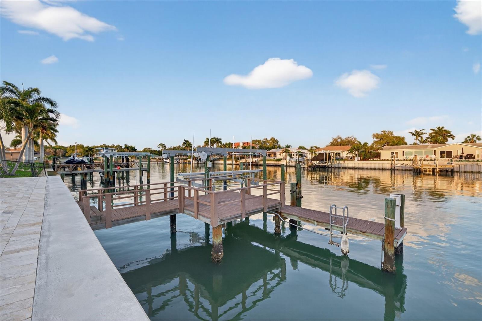 Image 32 of 42 For 4380 44th Street S