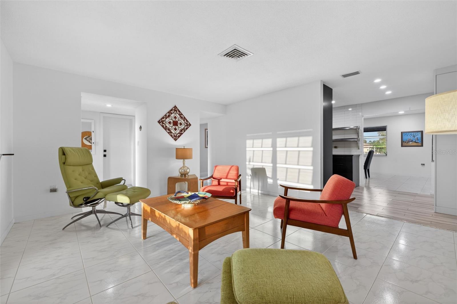 Image 6 of 42 For 4380 44th Street S