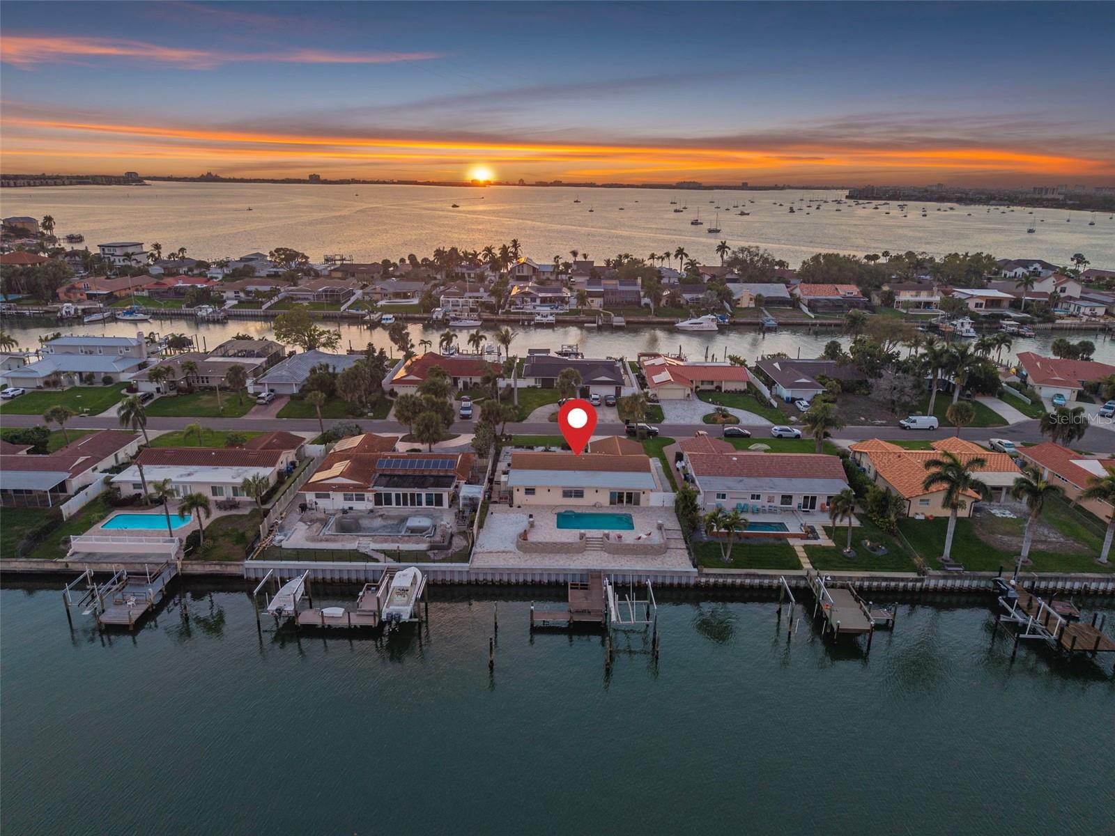 Image 8 of 42 For 4380 44th Street S