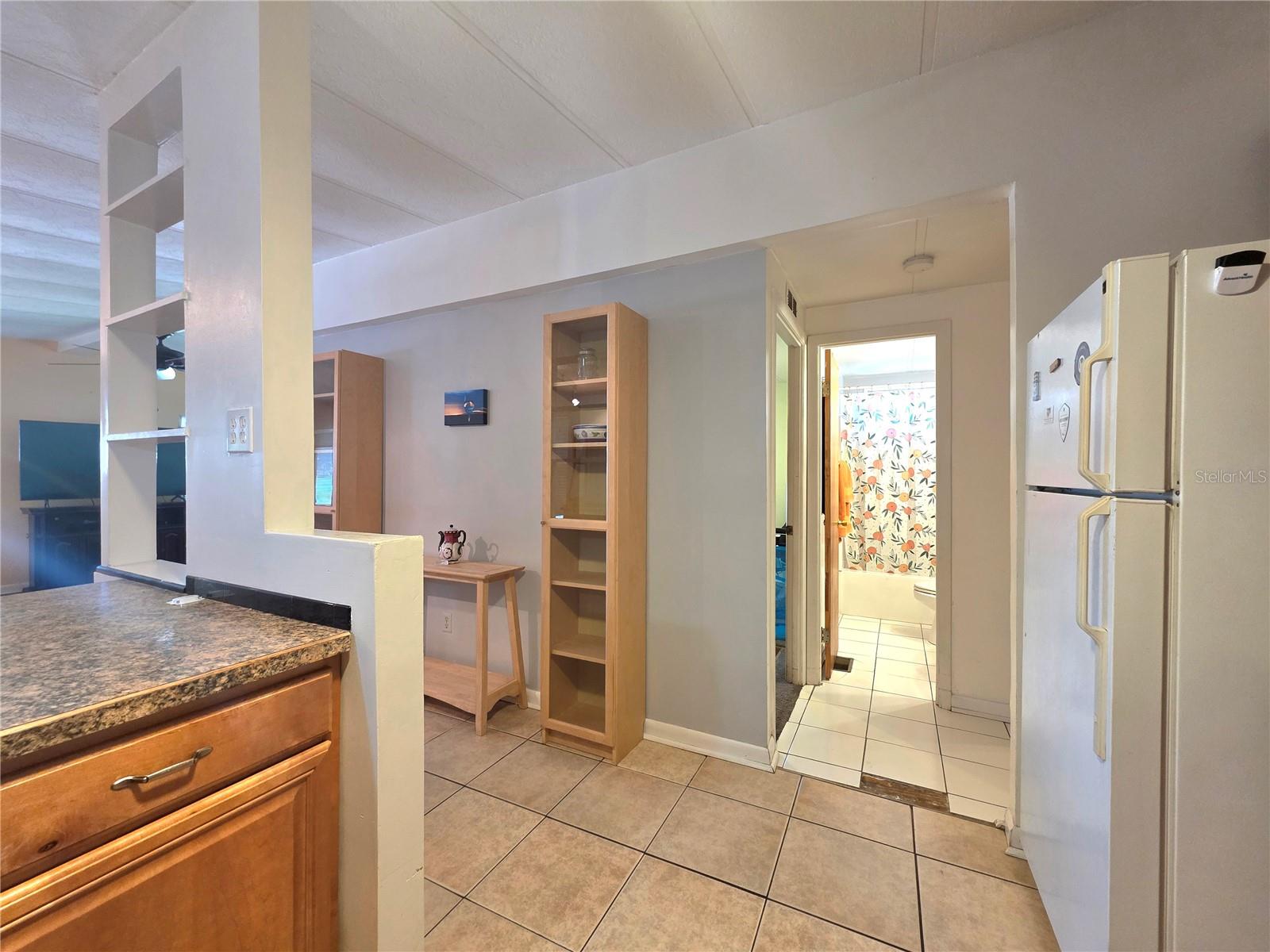 Image 29 of 68 For 37408 Marta Avenue