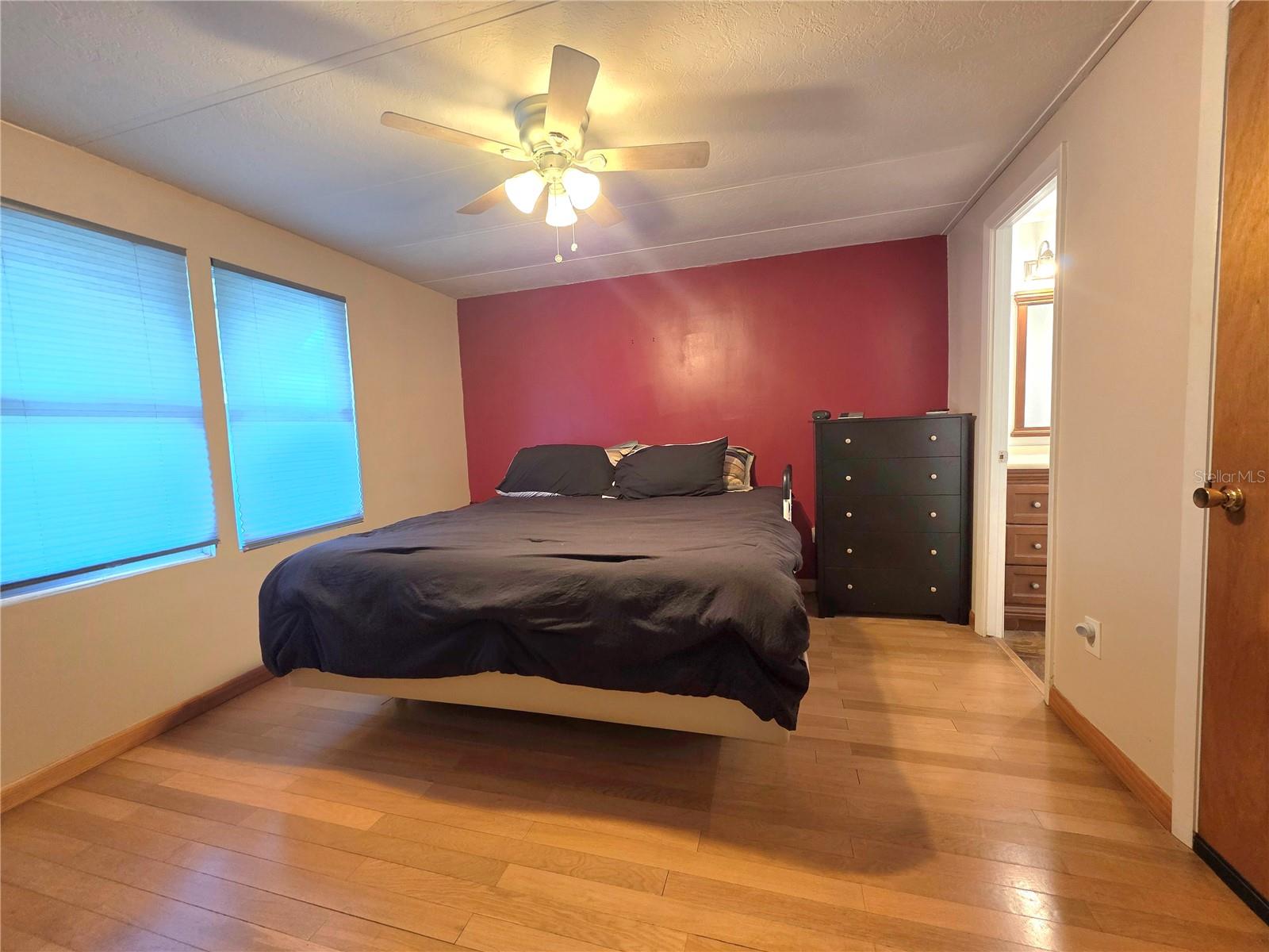 Image 33 of 68 For 37408 Marta Avenue