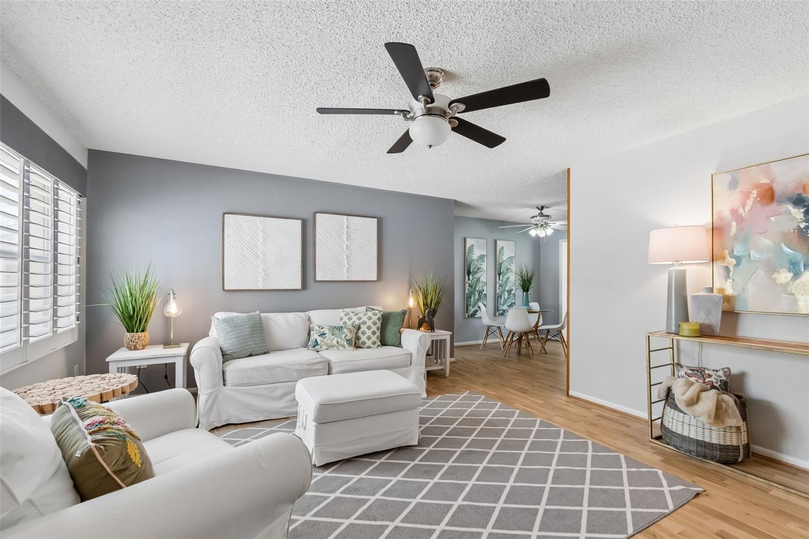 Image 2 of 26 For 541 5th Street Se