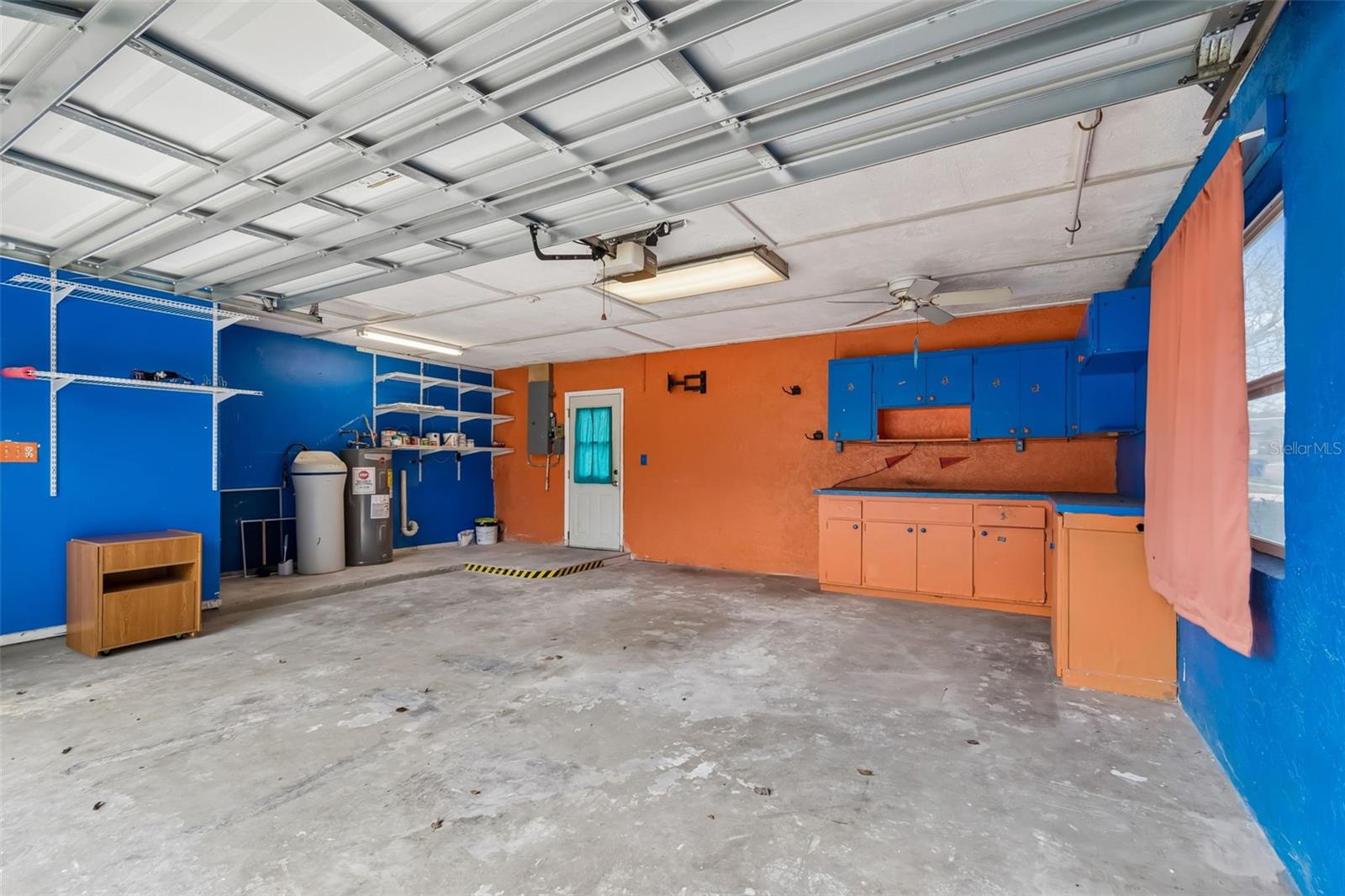 Image 24 of 26 For 541 5th Street Se