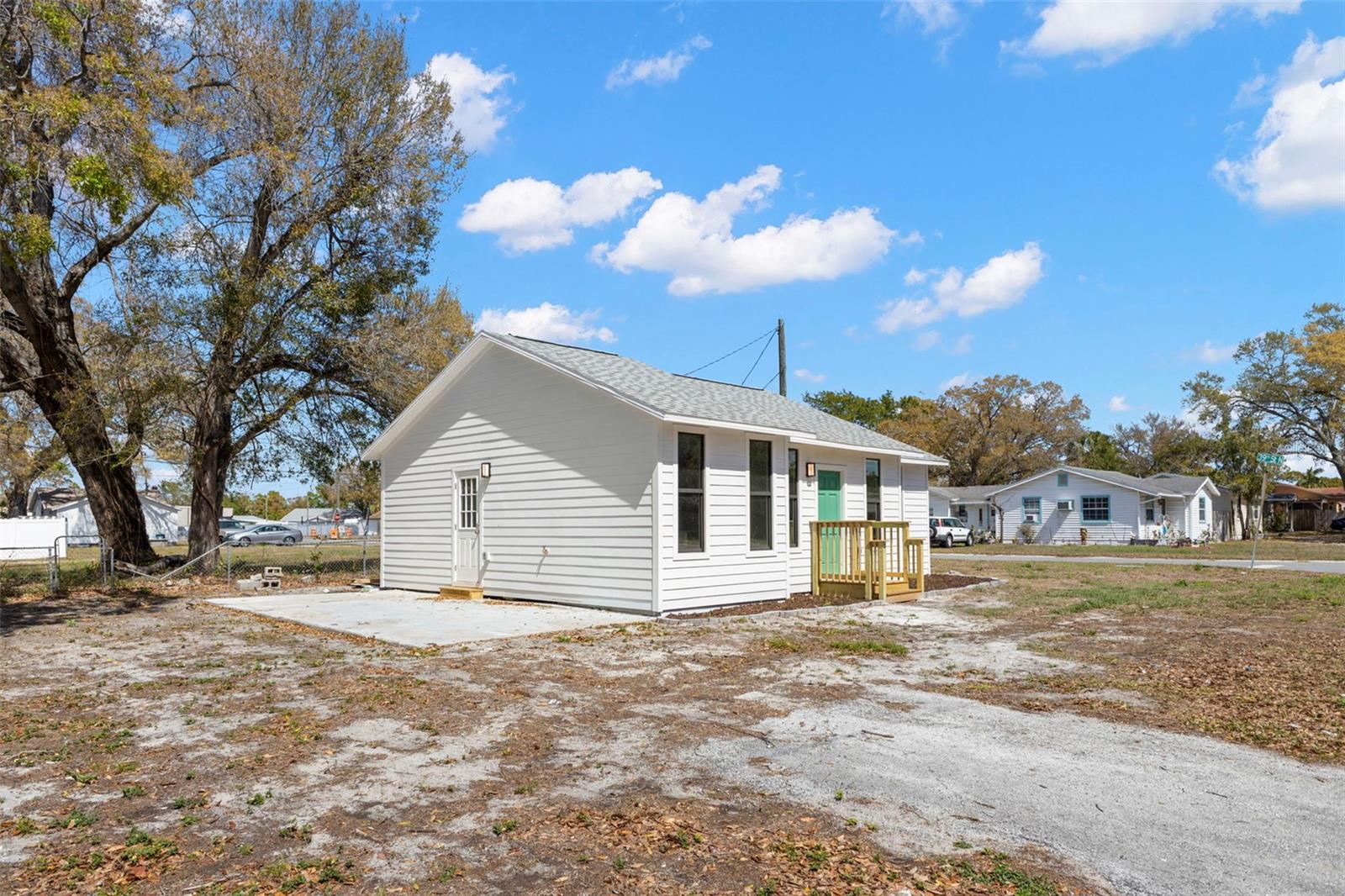 Image 25 of 33 For 3901 45th Avenue N