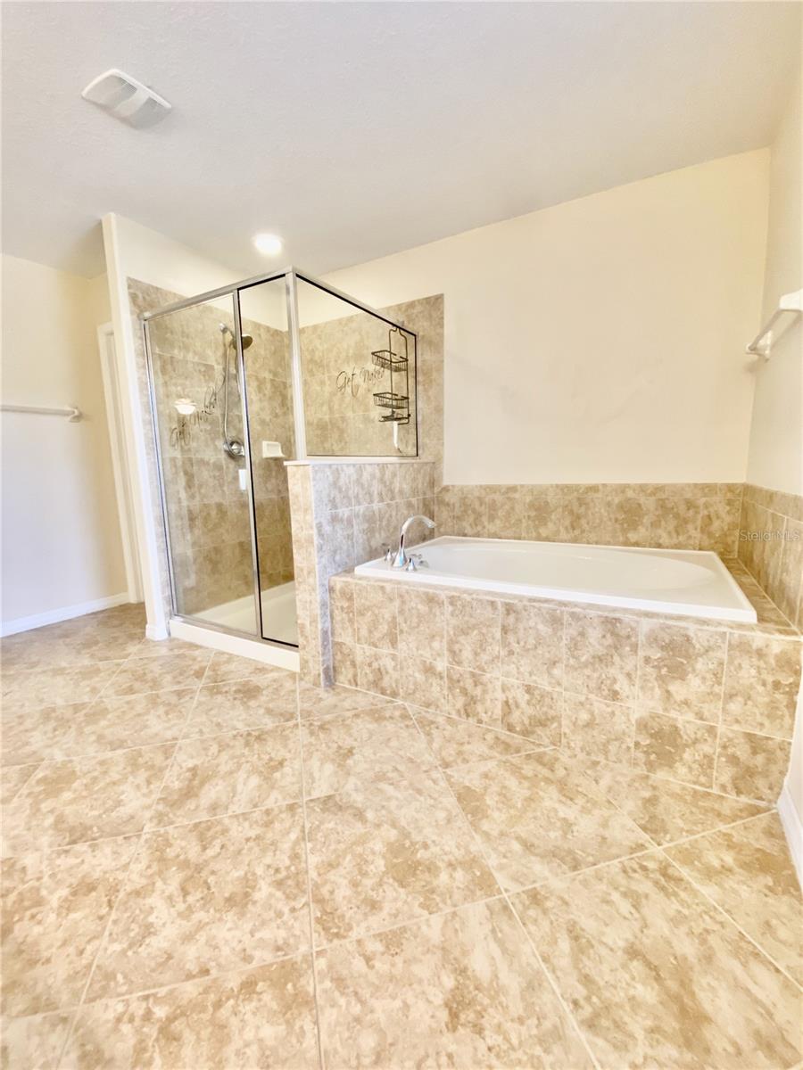 Image 38 of 65 For 12130 Streambed Drive