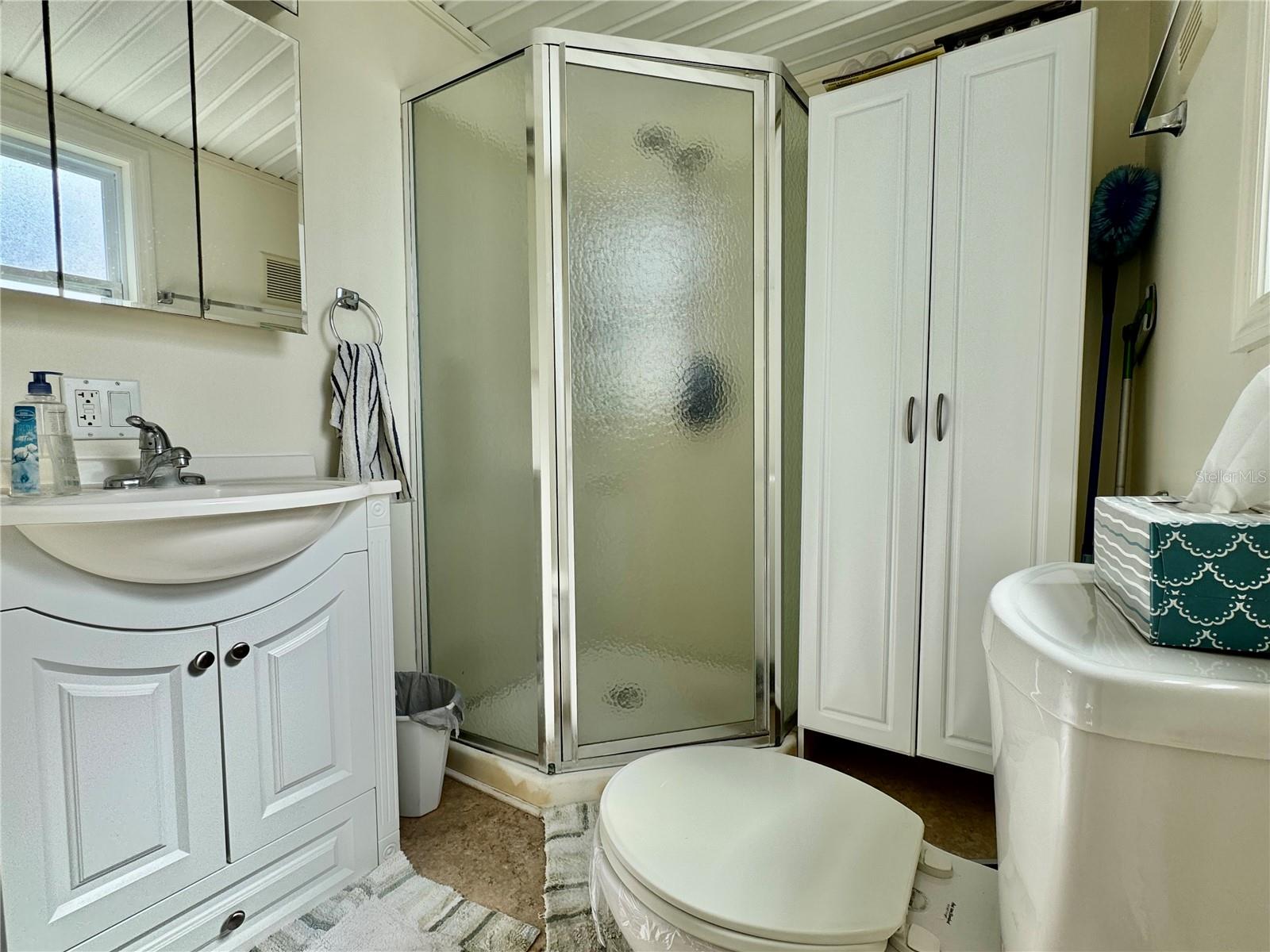 Image 10 of 22 For 35238 Dodie Drive 09