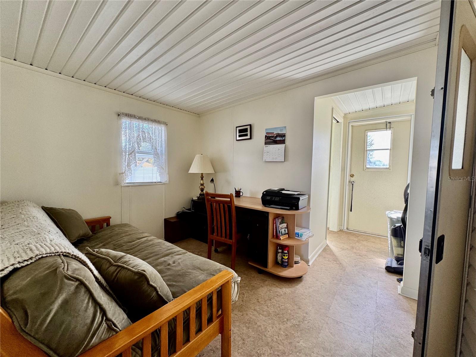 Image 7 of 22 For 35238 Dodie Drive 09