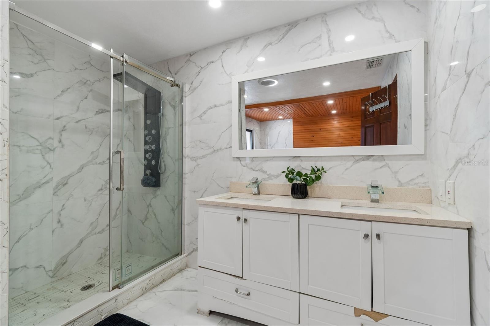 Image 75 of 100 For 1238 Flotilla Drive