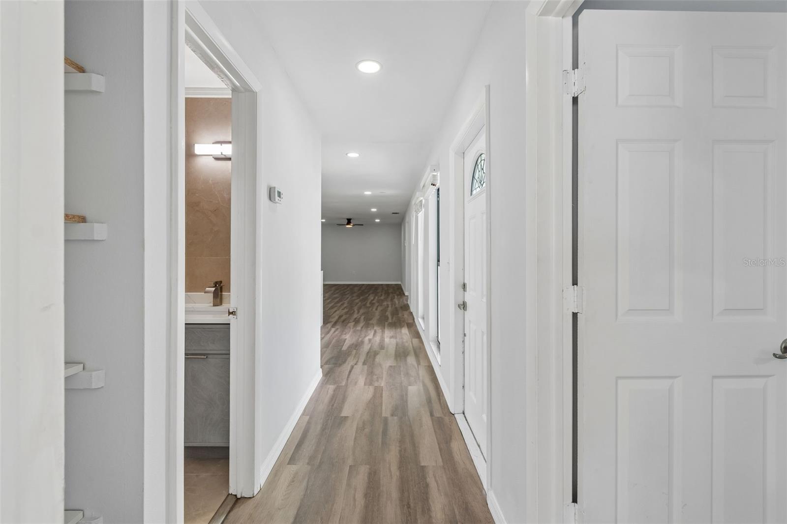 Image 21 of 29 For 1023 Deer Run