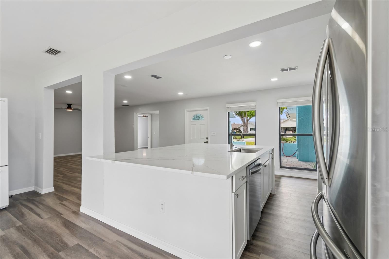 Image 9 of 29 For 1023 Deer Run