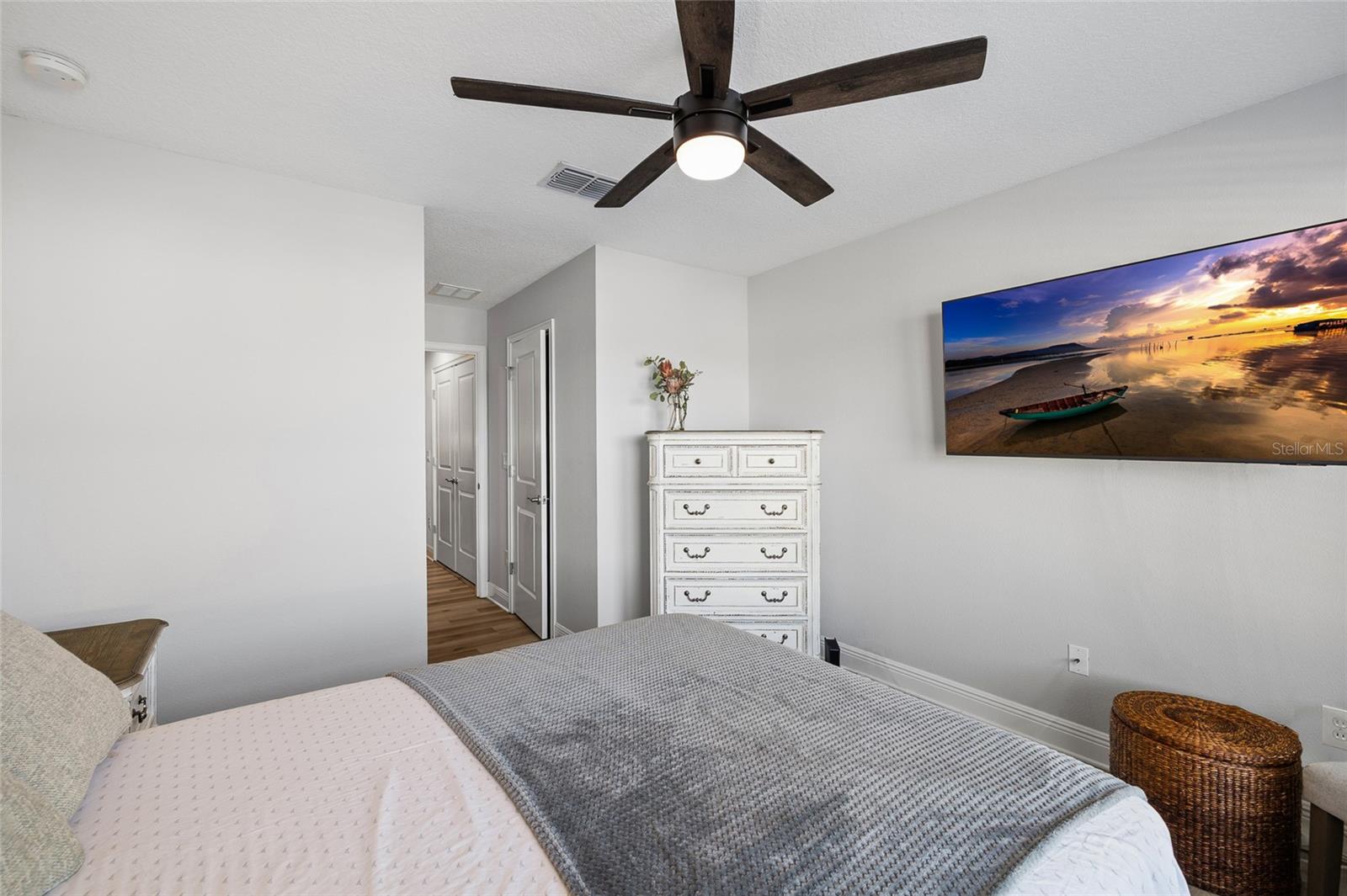 Image 19 of 40 For 14205 Damselfly Drive