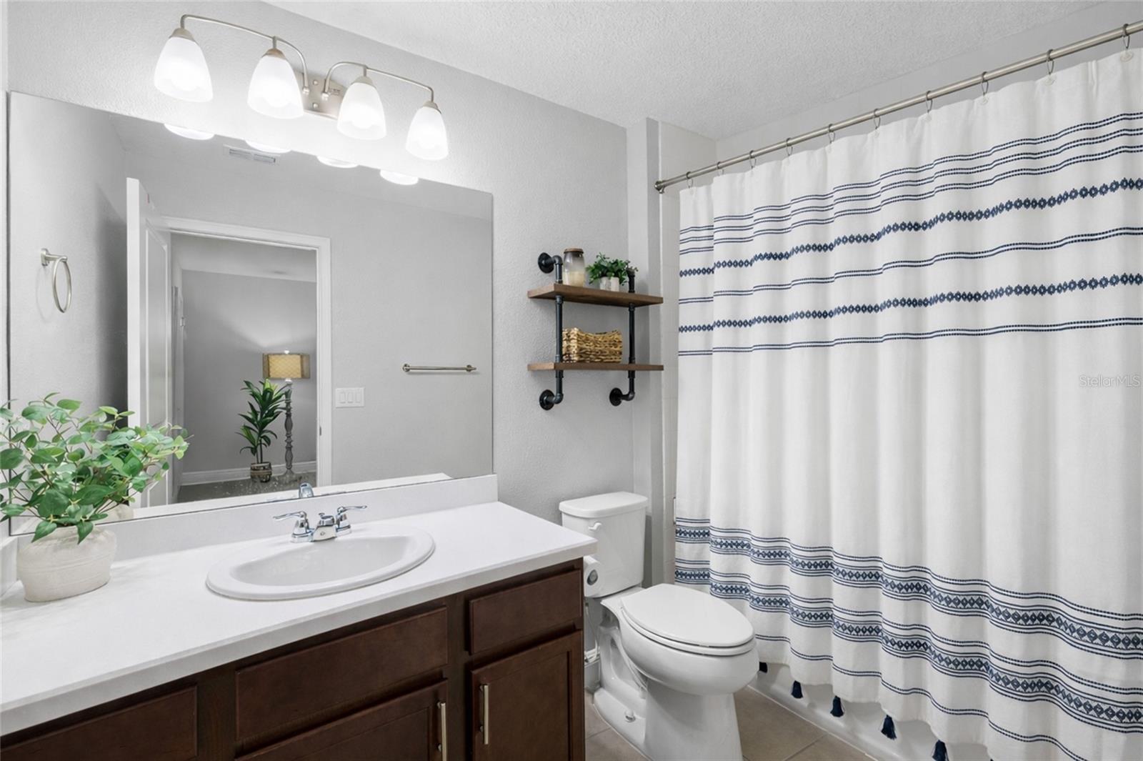 Image 20 of 40 For 14205 Damselfly Drive