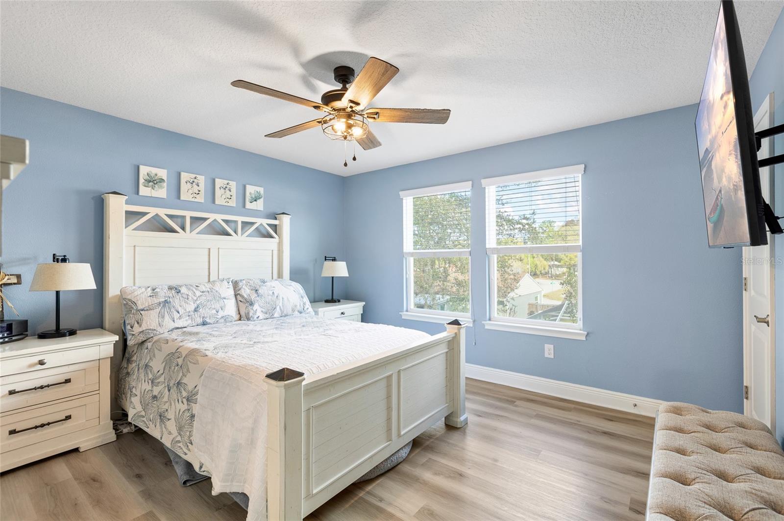 Image 23 of 40 For 14205 Damselfly Drive