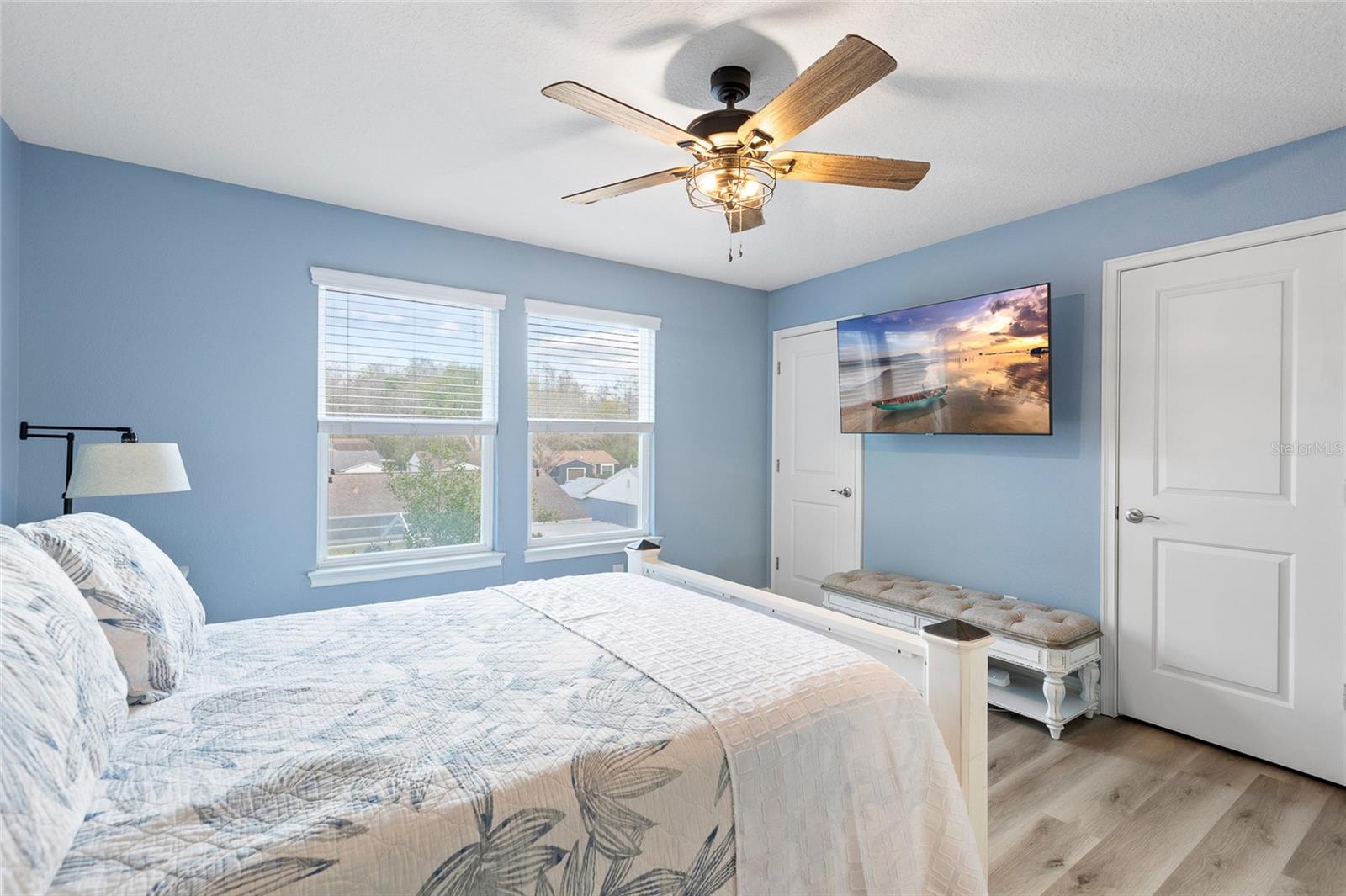 Image 24 of 40 For 14205 Damselfly Drive