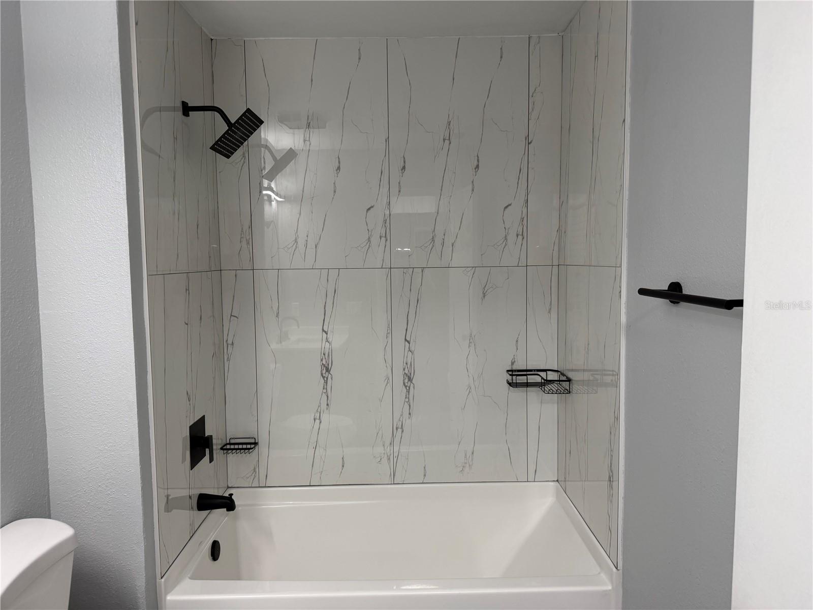 Image 24 of 34 For 4015 Ashford Green Place D201