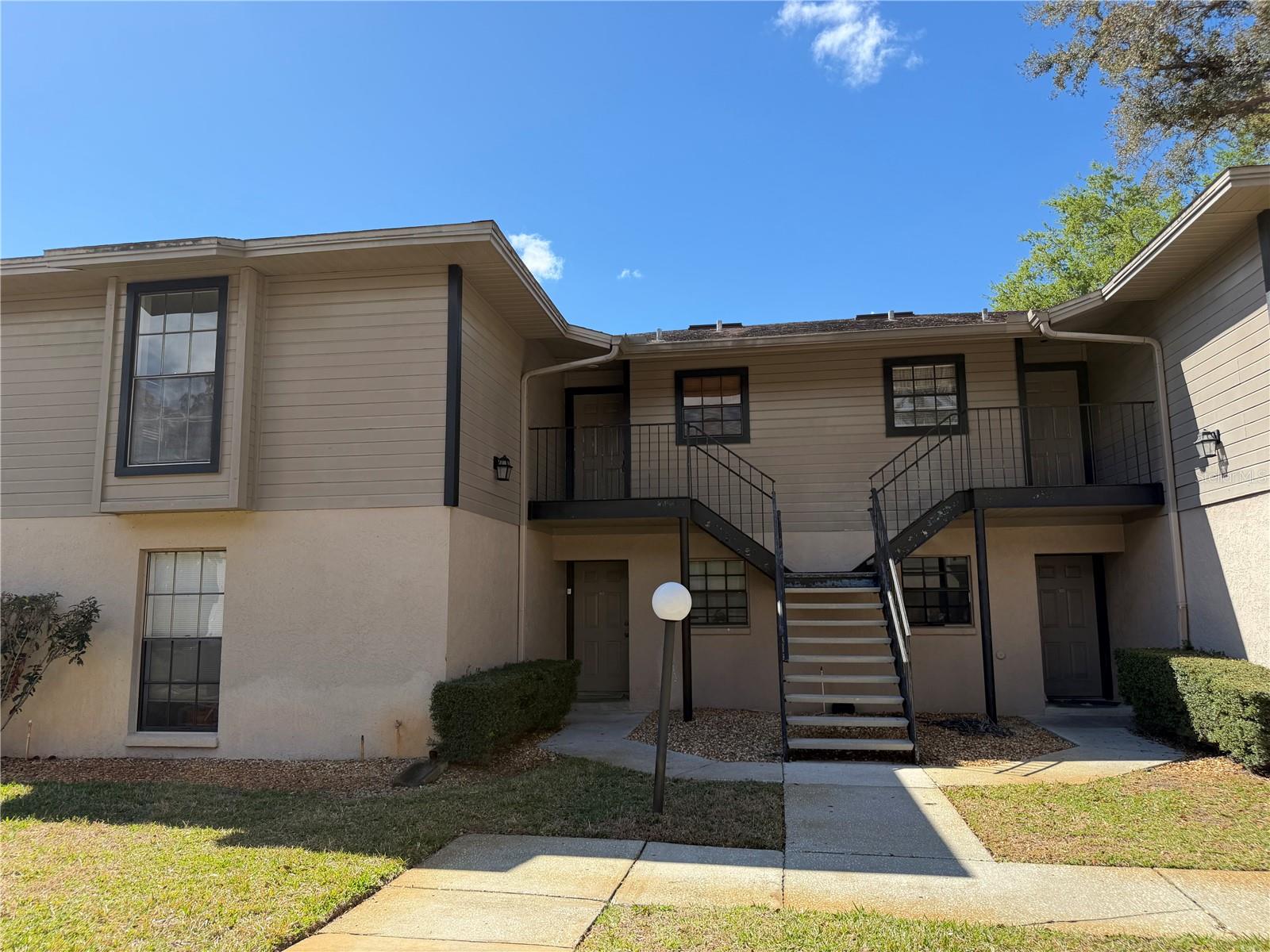 Image 30 of 34 For 4015 Ashford Green Place D201