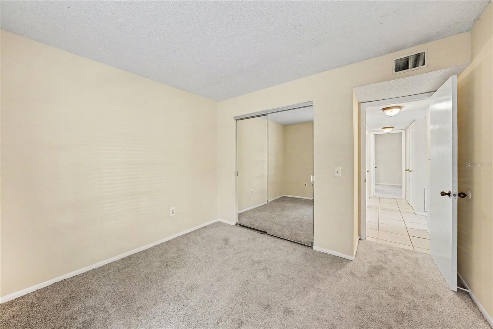 Image 17 of 30 For 14319 Hanging Moss Circle 101