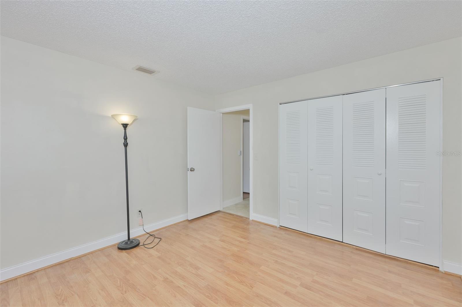 Image 30 of 71 For 2004 Halidom Way