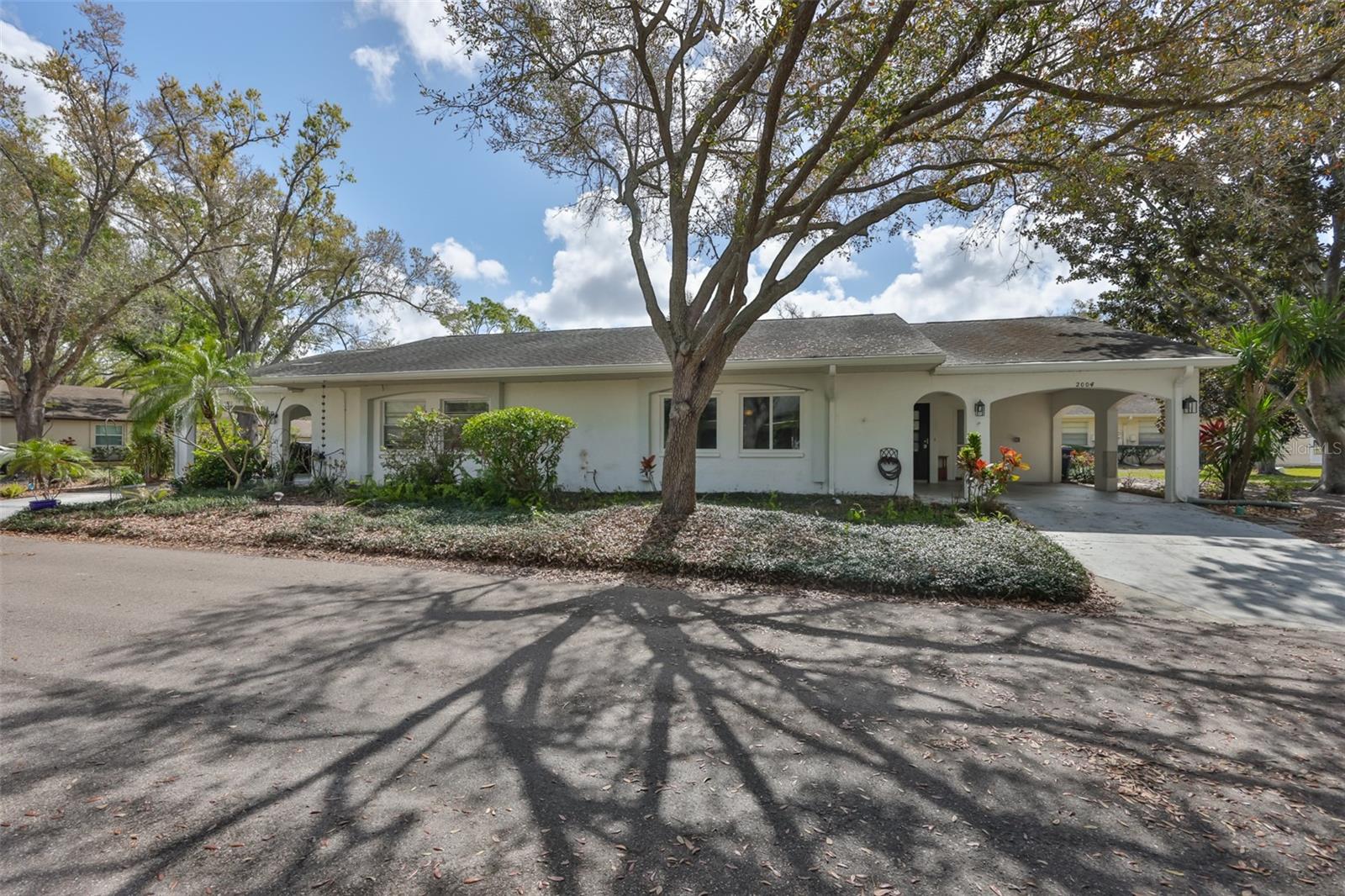 Image 5 of 71 For 2004 Halidom Way