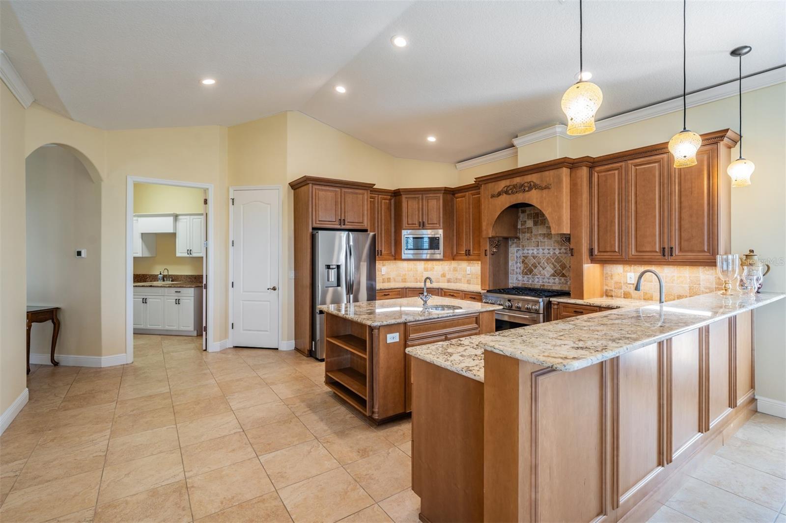 Image 14 of 79 For 2101 Pointe Alexis Drive