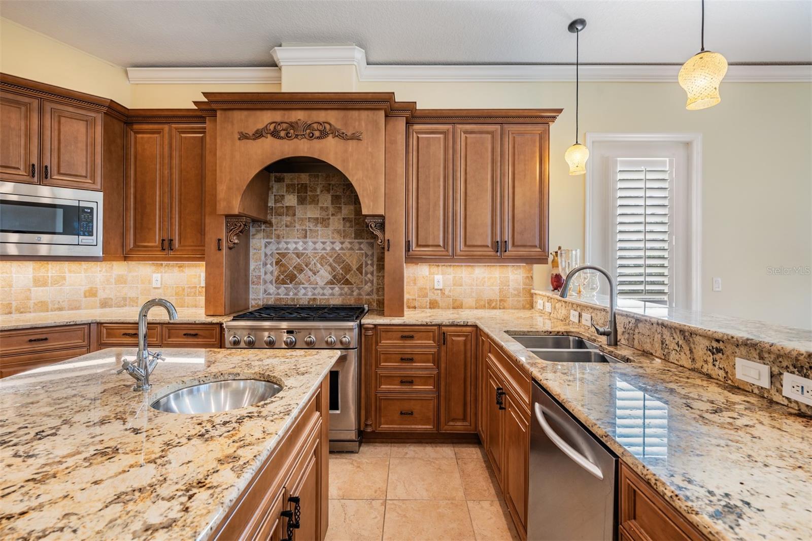 Image 19 of 79 For 2101 Pointe Alexis Drive