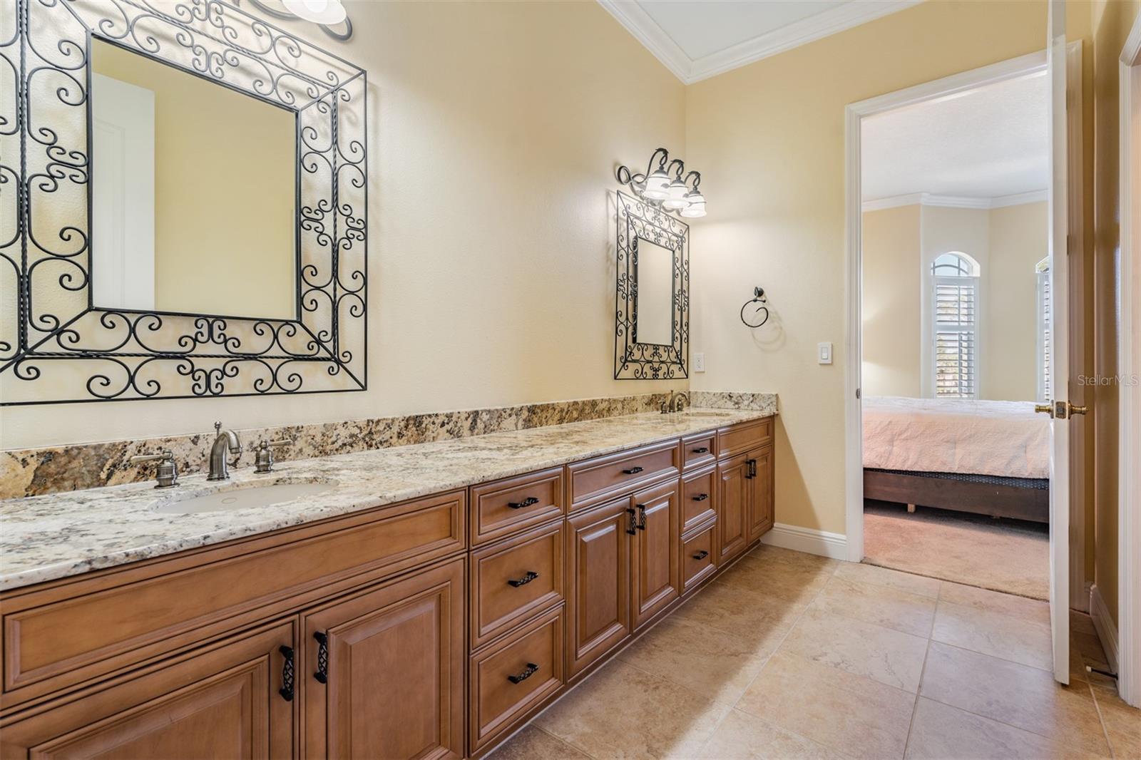 Image 41 of 79 For 2101 Pointe Alexis Drive