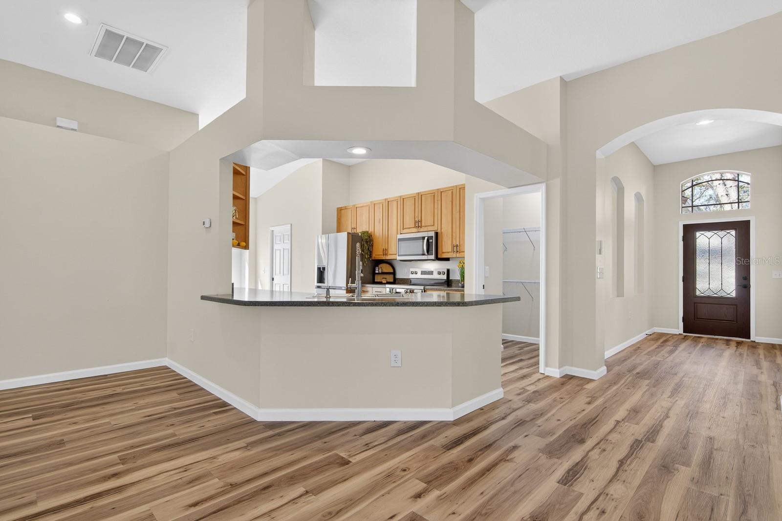 Image 19 of 62 For 6002 Martinglade Place