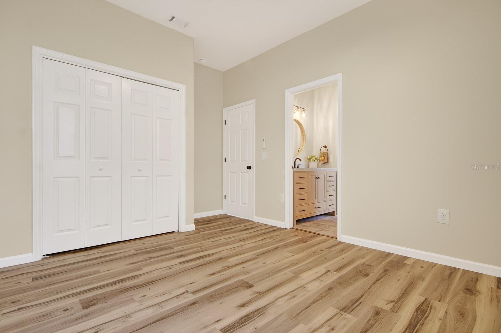 Image 30 of 62 For 6002 Martinglade Place